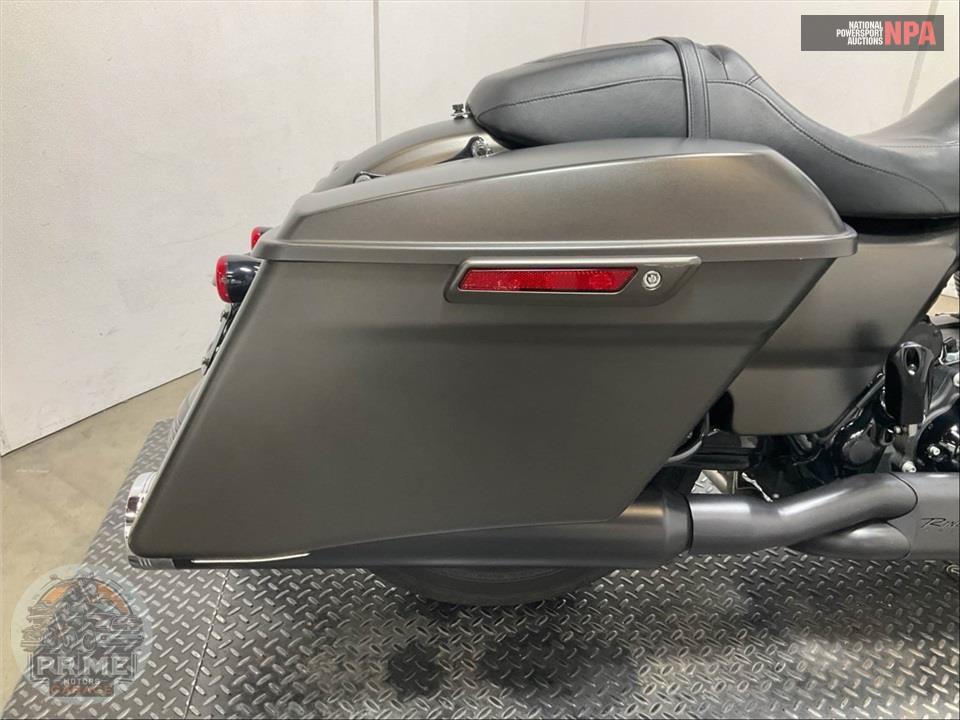 2020 Harley-Davidson FLHXS STREET GLIDE SPECIAL — фото 20