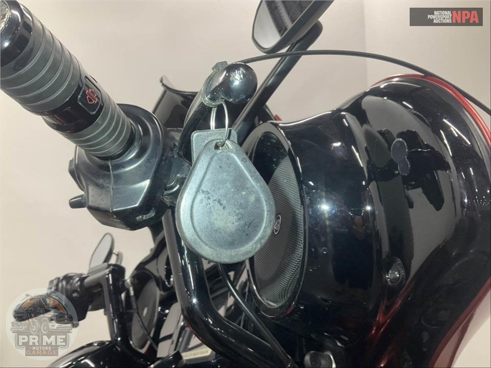 2018 Harley-Davidson FLHXS STREET GLIDE SPECIAL — фото 11