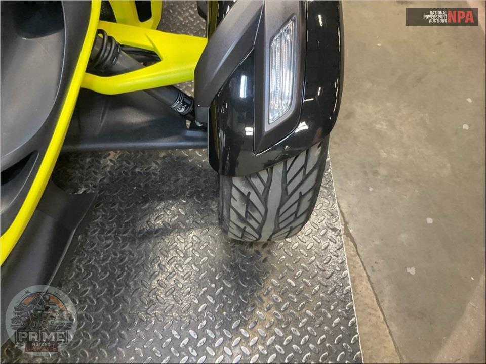 2014 Can-Am SPYDER RS-S SE5 — фото 15