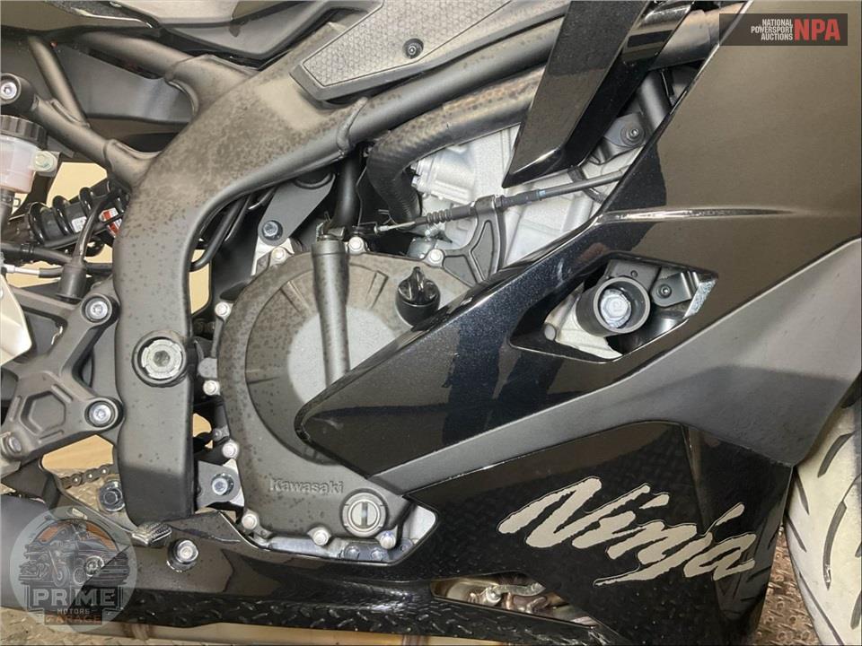 2025 Kawasaki ZX400PSFNL NINJA ZX-4R (ABS) — фото 7