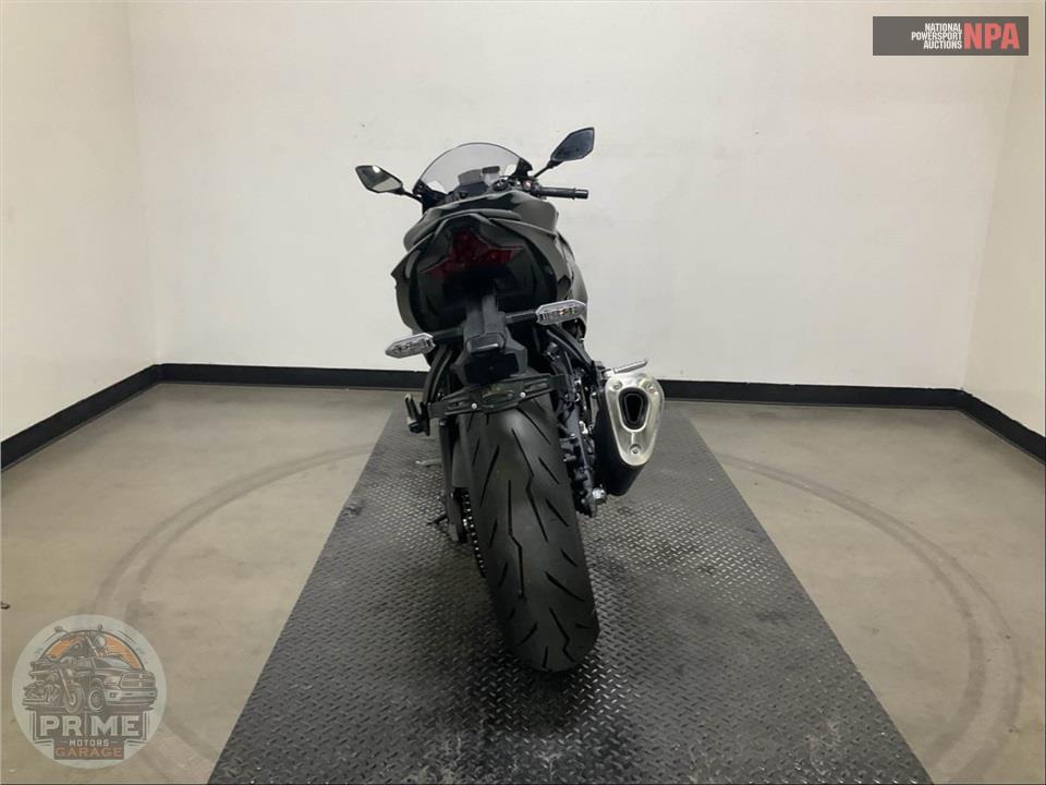 2026 Kawasaki NINJA ZX-6R ABS — фото 4