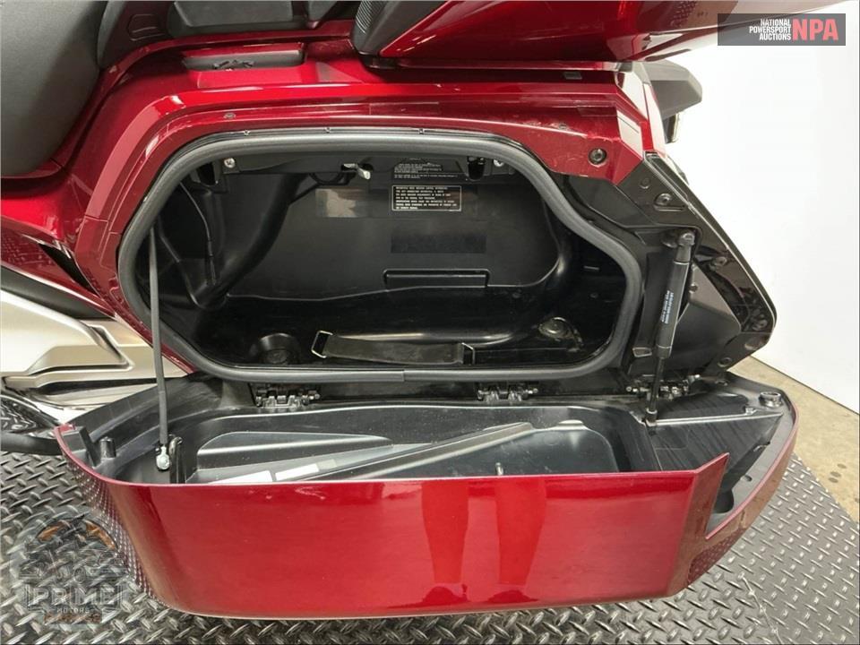 2021 Honda GL1800D GOLDWING TOUR DCT — фото 18