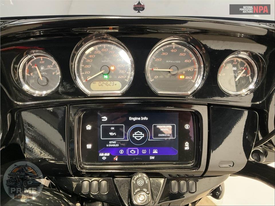 2022 Harley-Davidson FLHXS STREET GLIDE SPECIAL — фото 5