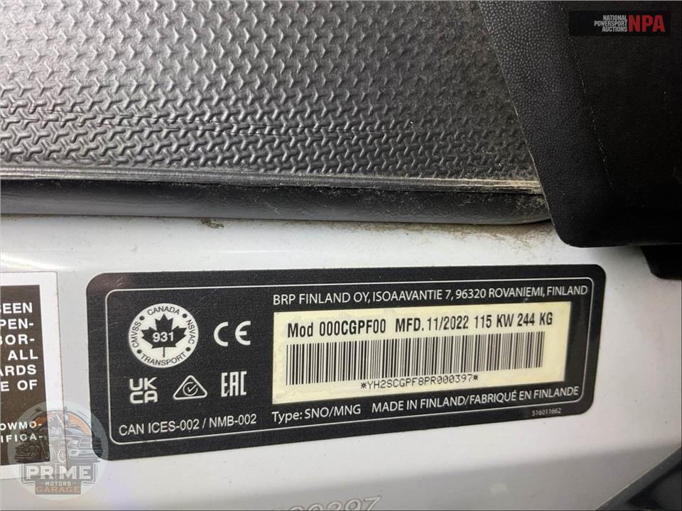 2023 Ski-Doo Summit Edge 154 850 E-TEC PowderMax Light FlexEdge 2.5" SHOT — фото 32