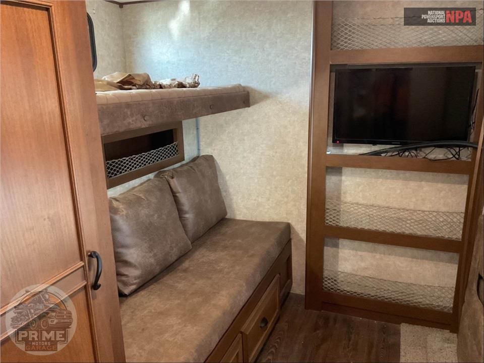 2015 Open Range Rv M-308BHS LIGHT SERIES — фото 13