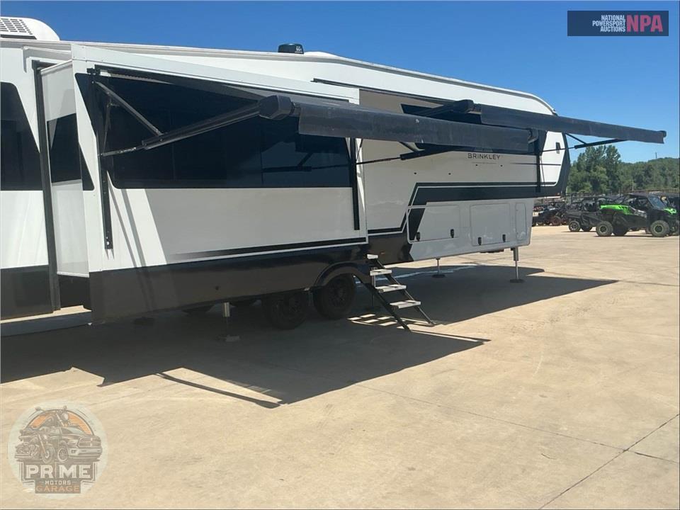 2025 Brinkley Rv M-3610 - MODEL Z FIFTH WHEEL SERIES — фото 31