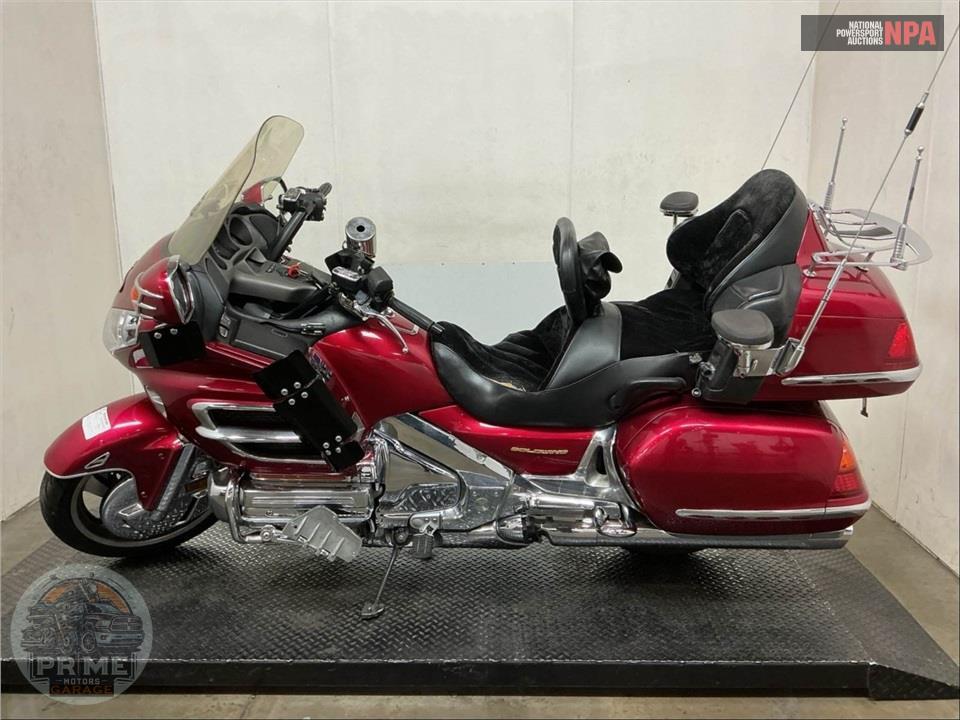 2004 Honda GL18004 GOLDWING — фото 3