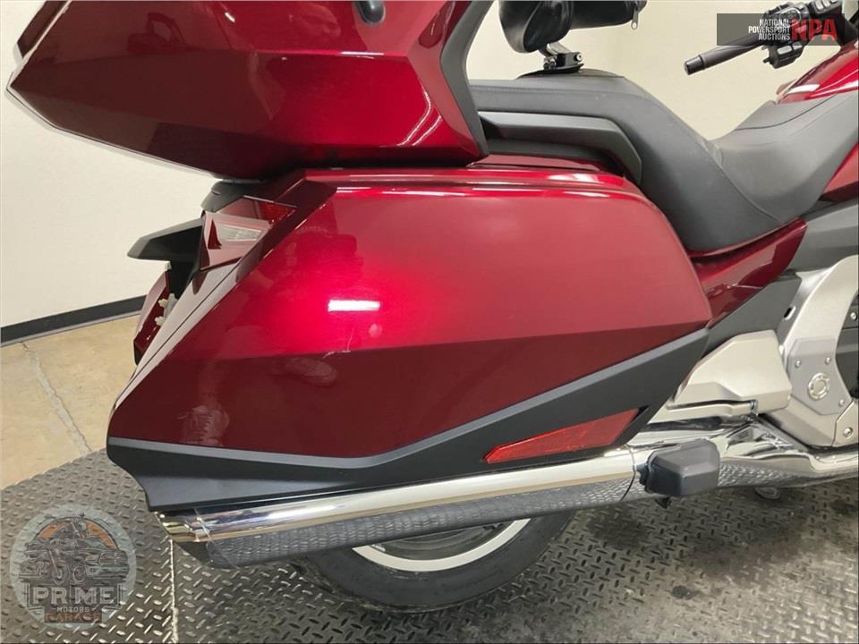 2018 Honda GL1800D GOLDWING TOUR DCT (RED) — фото 21