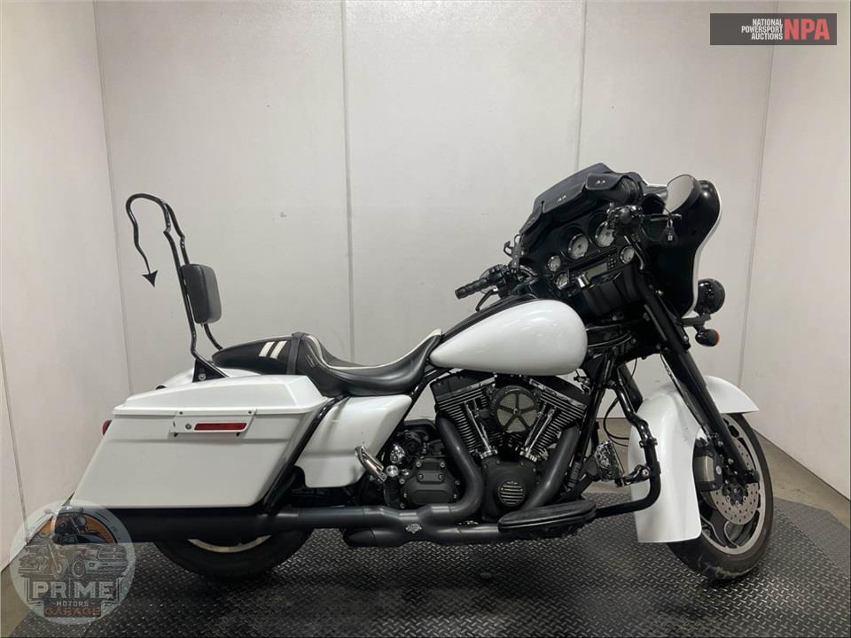 2011 Harley-Davidson FLHX-103 STREET GLIDE — фото 1