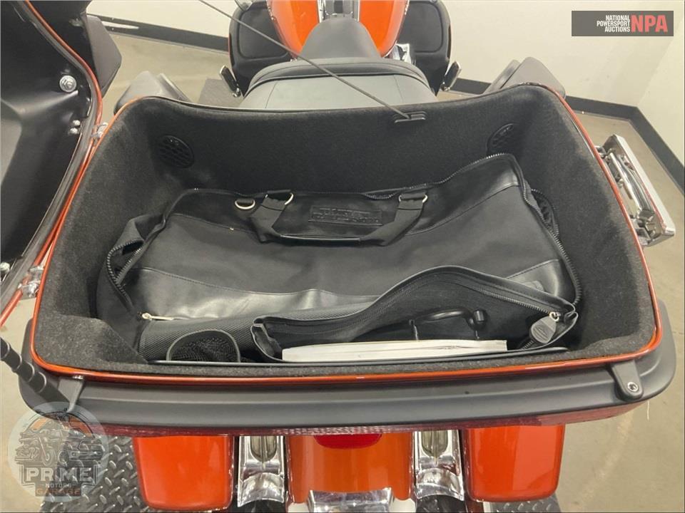 2019 Harley-Davidson FLTRU ROAD GLIDE ULTRA — фото 20