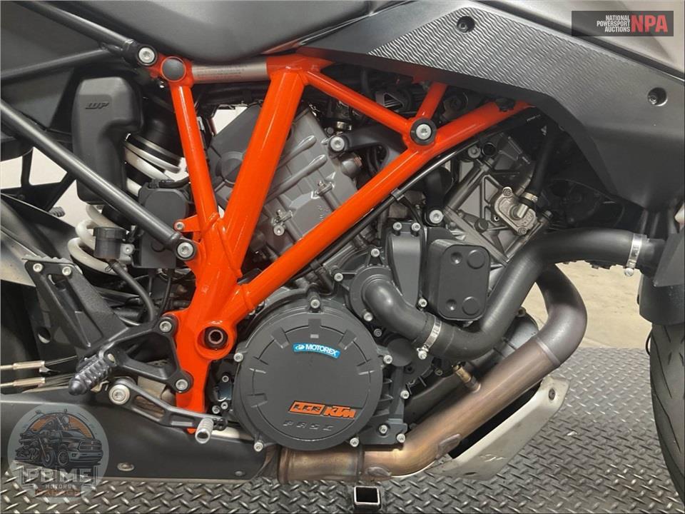 2017 Ktm 1290 SUPER DUKE GT — фото 4