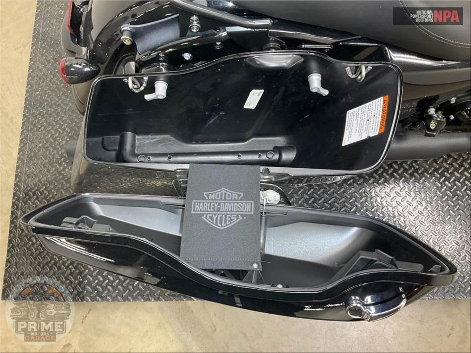2022 Harley-Davidson FLTRXS ROAD GLIDE SPECIAL — фото 21