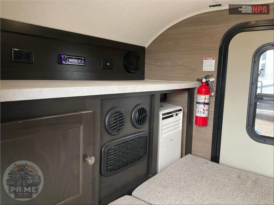 2024 Braxton Creek Rv M-12RAD - RADICAL SERIES — фото 8