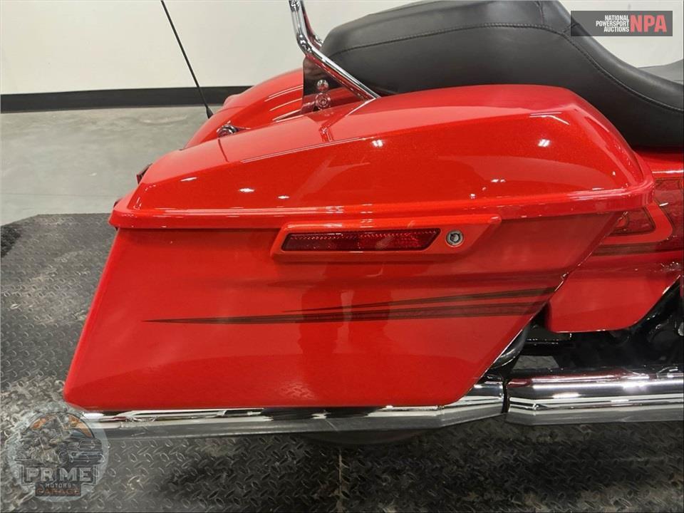 2017 Harley-Davidson FLHXS STREET GLIDE SPECIAL — фото 19