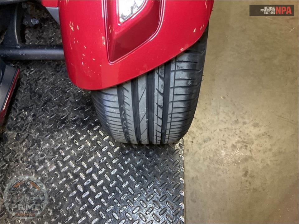 2017 Can-Am SPYDER F3 SE6 LIMITED — фото 19