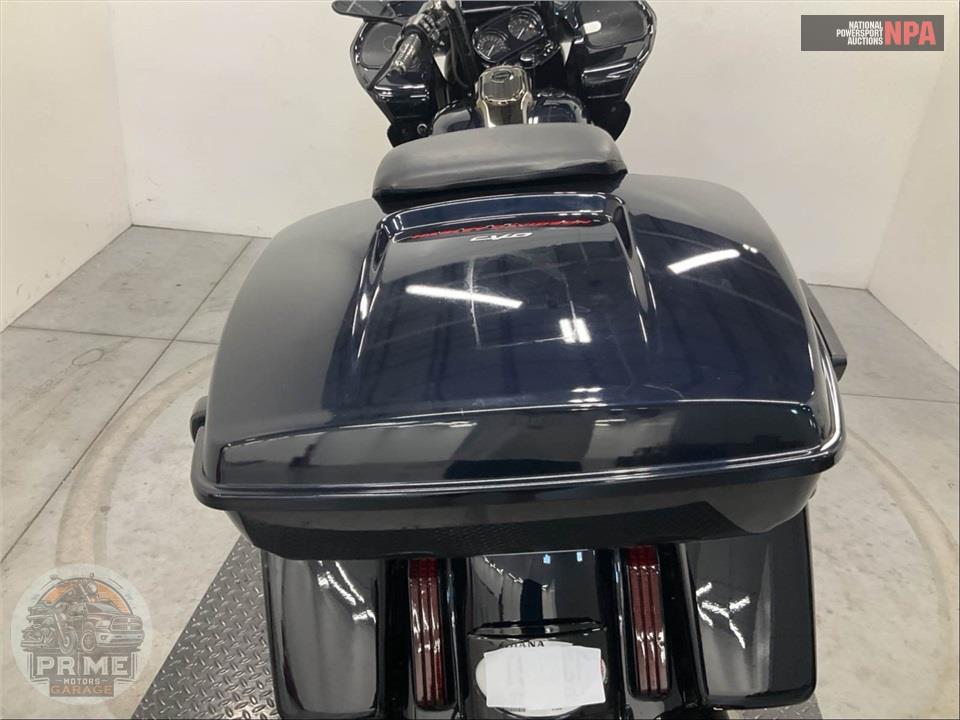 2022 Harley-Davidson FLTRXSE CVO ROAD GLIDE — фото 22