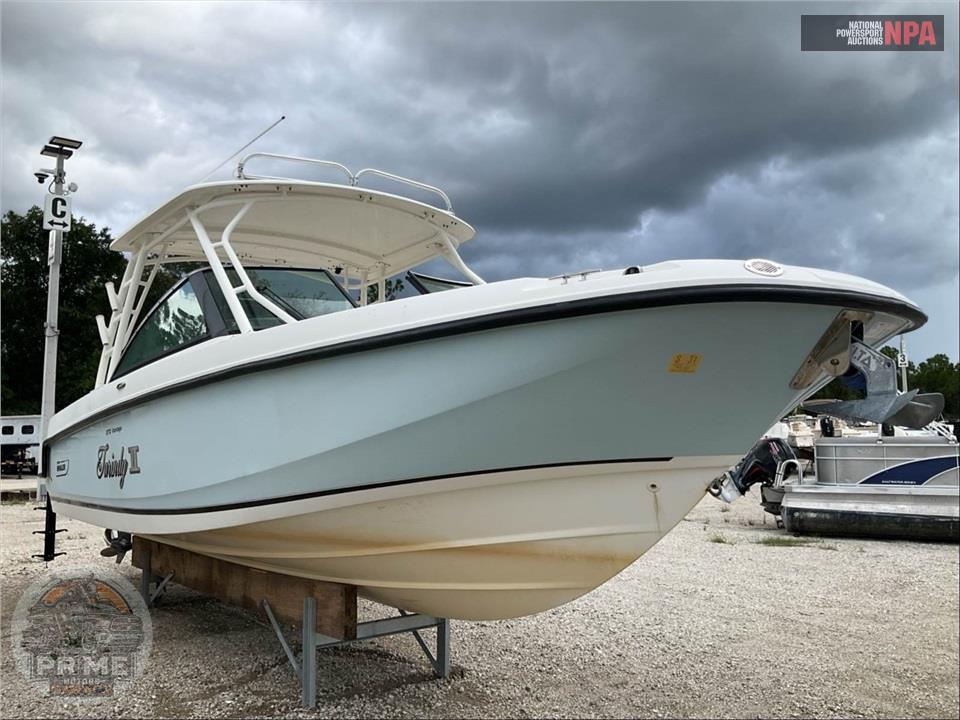2014 Boston Whaler - UNKNOWN - — фото 1