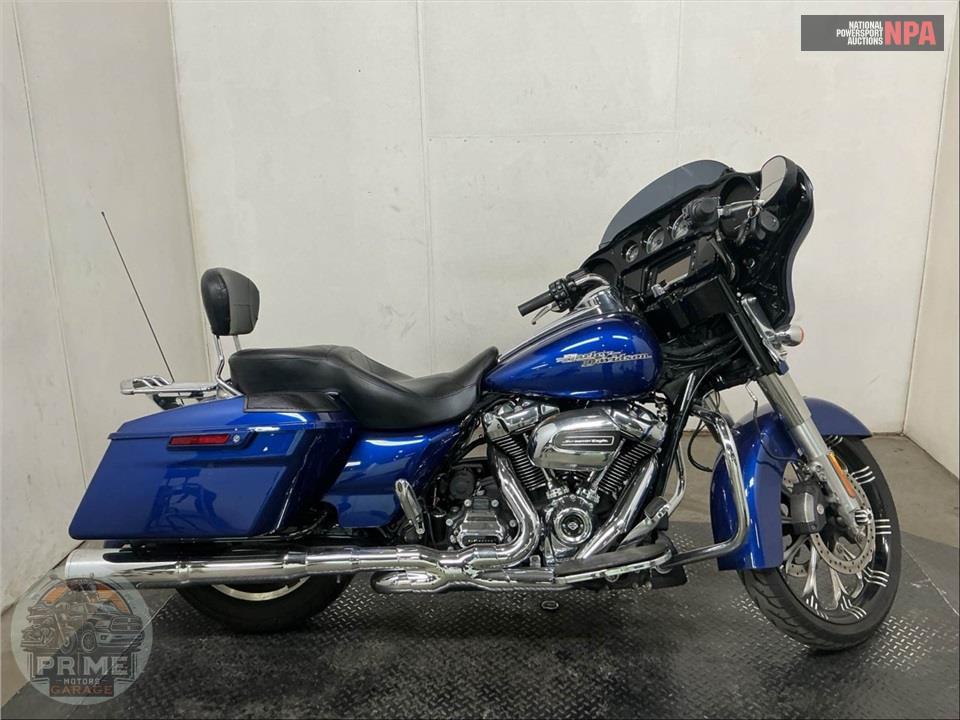 2017 Harley-Davidson FLHXS STREET GLIDE SPECIAL — фото 1
