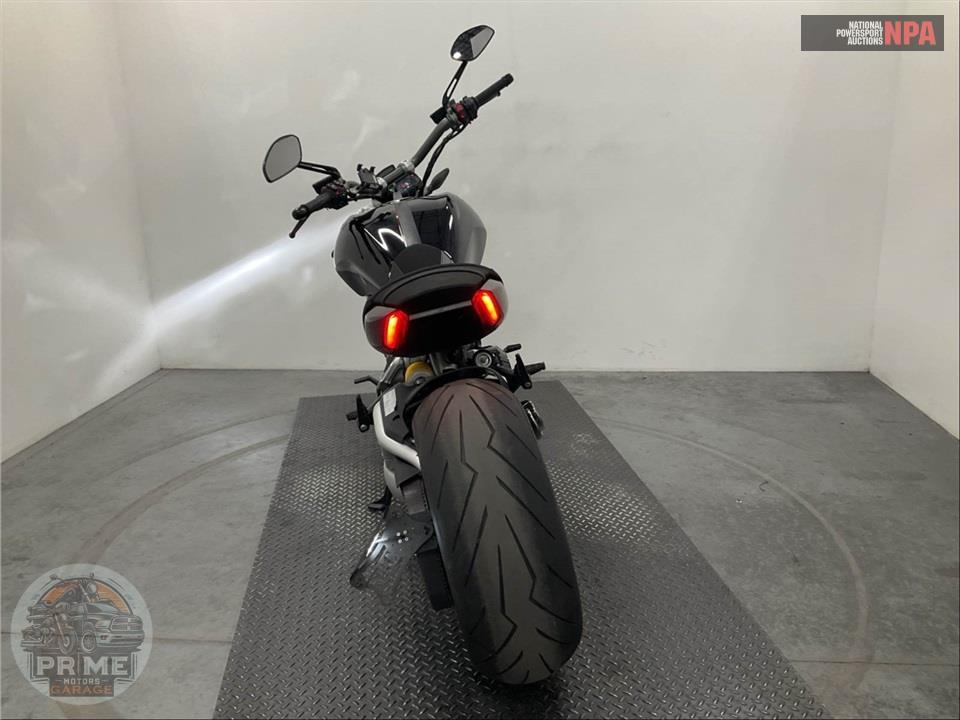 2022 Ducati XDIAVEL DARK — фото 4