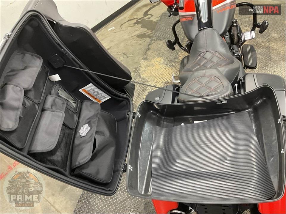2019 Harley-Davidson FLTRXS ROAD GLIDE SPECIAL — фото 25