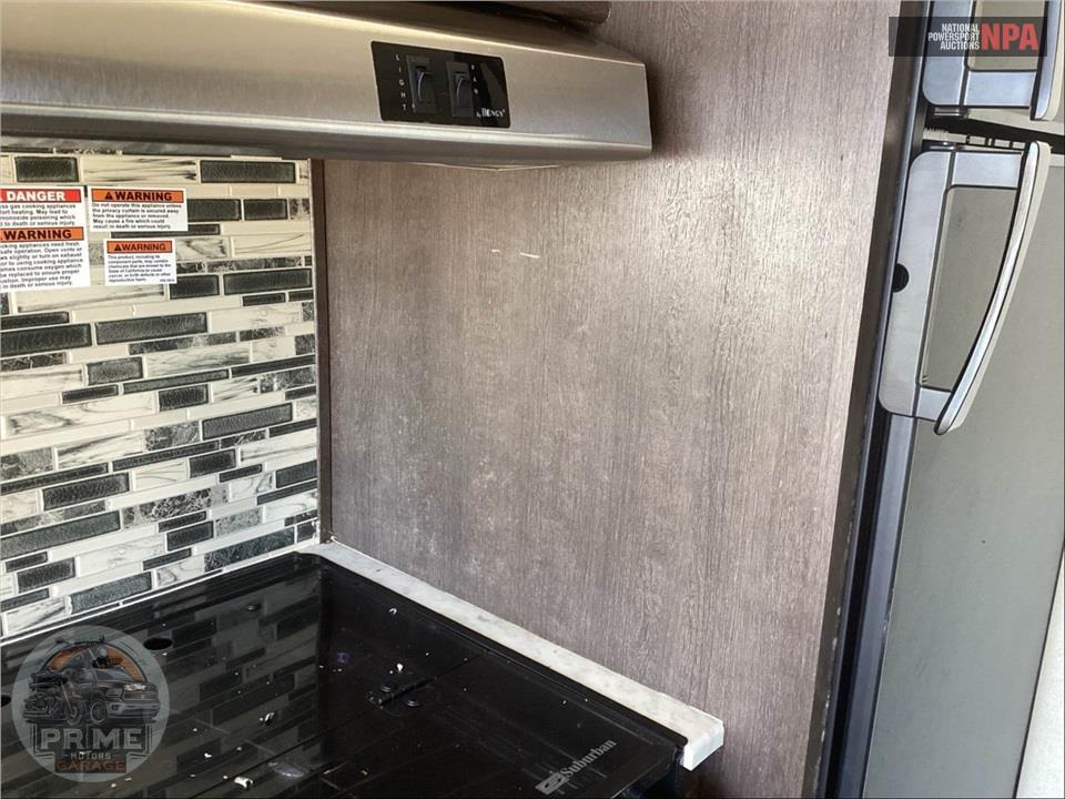 2019 Salem By Forest River M-211SSXL - CRUISE LITE TOY HAULER SERIES — фото 24