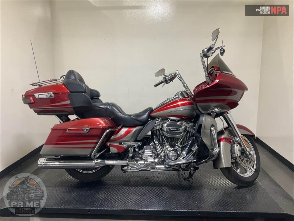 2016 Harley-Davidson FLTRUSE CVO ROAD GLIDE ULTRA — фото 1