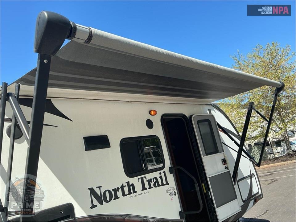 2015 Heartland Rvs M-24BHS - NORTH TRAIL SERIES — фото 36