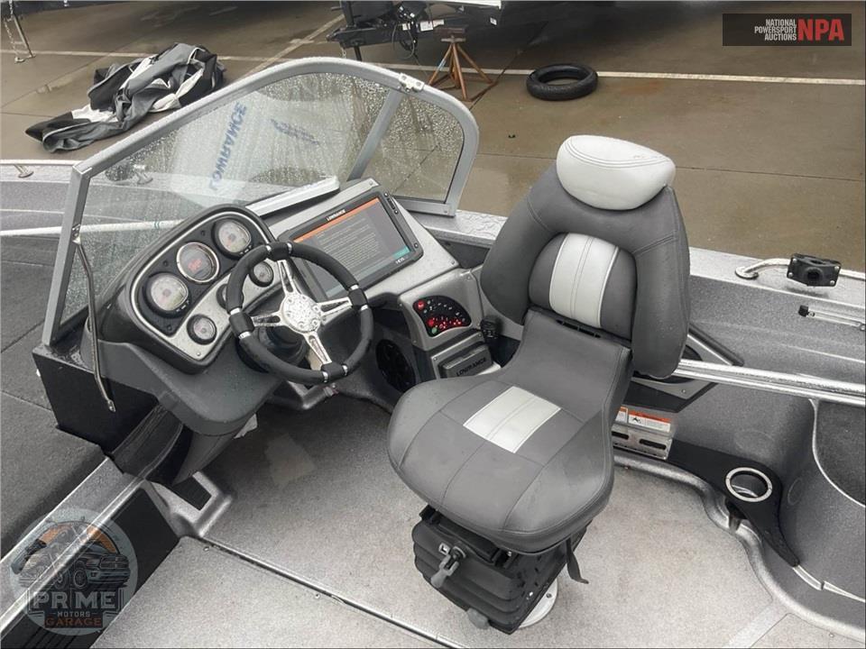 2014 Ranger Boats 621DVS(*) FISHERMAN SERIES L=21/E=1 300HP MERC OB — фото 15
