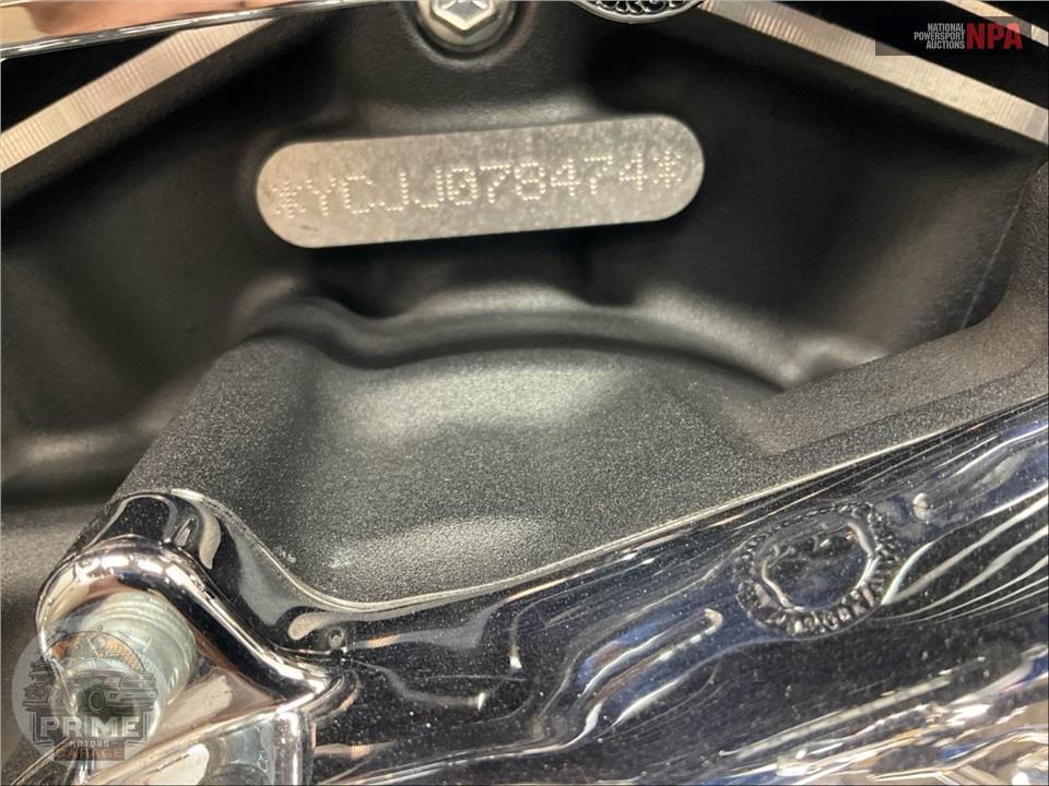 2018 Harley-Davidson FLDE DELUXE — фото 21
