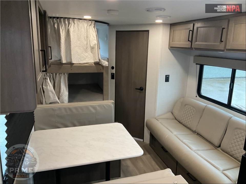 2025 Grand Design Recreational Vehicles M-24BHX - TRANSCEND XPLOR SERIES — фото 6