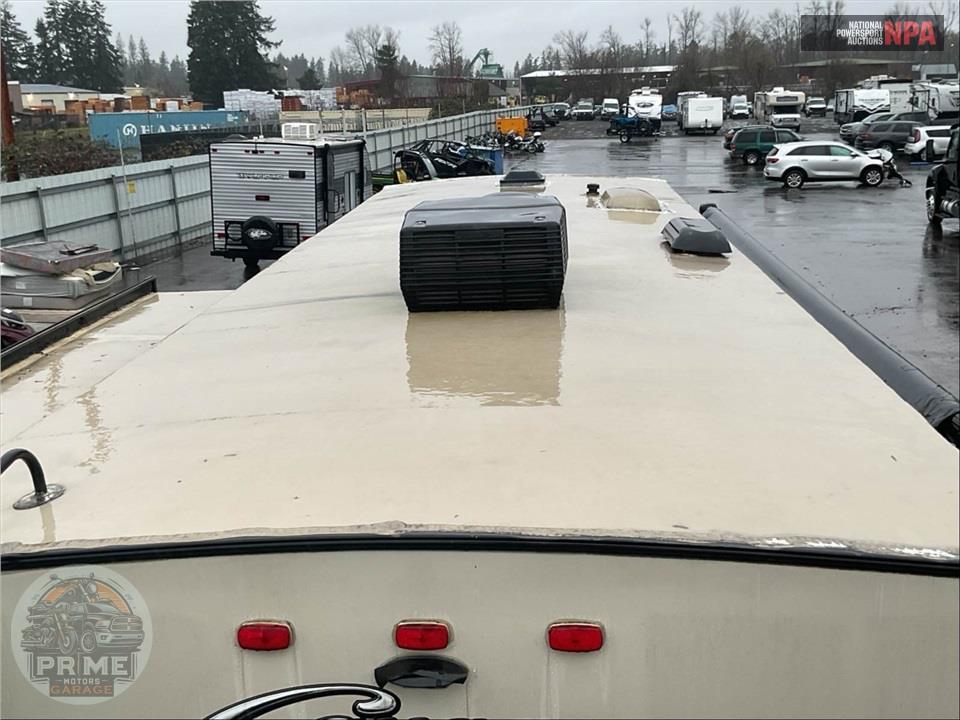 2017 Keystone Rv M-28 RLSWE - COUGAR SERIES — фото 48