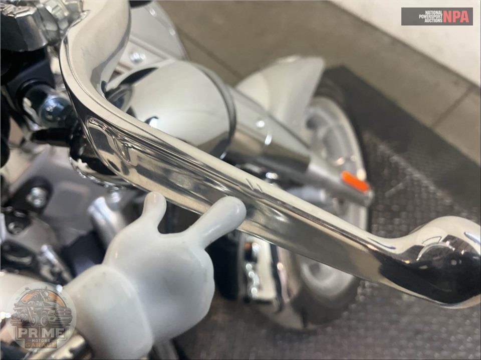 2025 Harley-Davidson FLSTFI SOFTAIL FAT BOY GRAY GHOST — фото 17