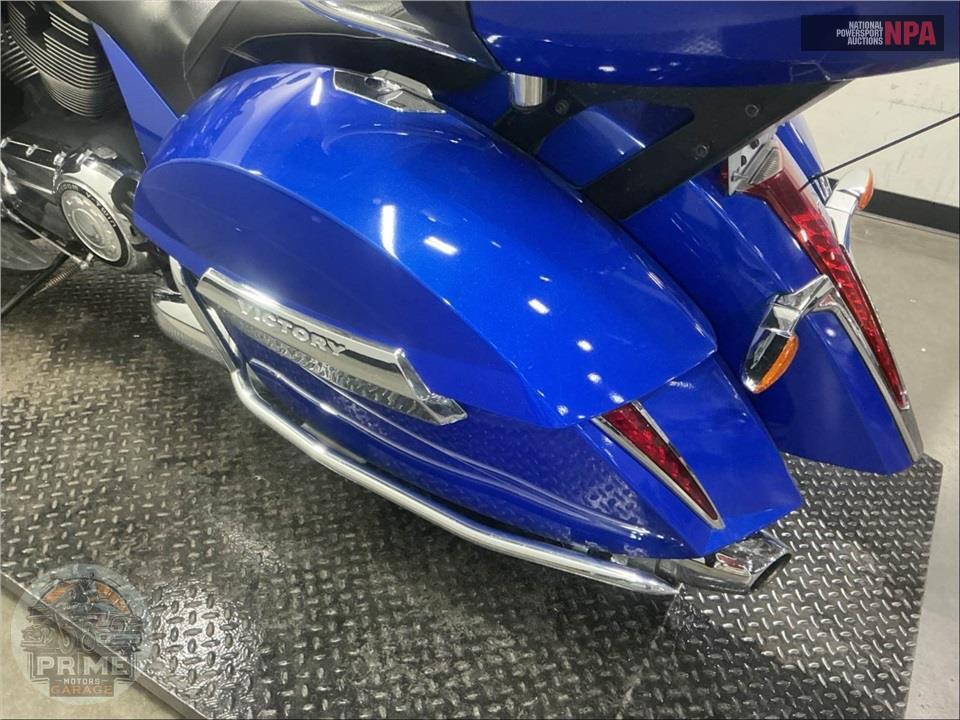 2013 Victory Motorcycles CROSS COUNTRY TOUR BLUE — фото 18