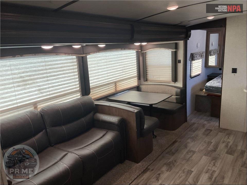 2018 Keystone Rv M-26 RBS - COUGAR SERIES — фото 6