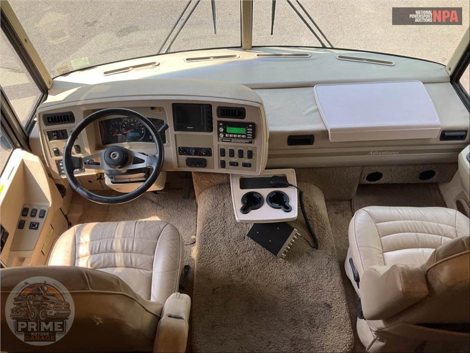 2006 Winnebago M-35A WORKHORSE ADVENTURER SERIES — фото 15