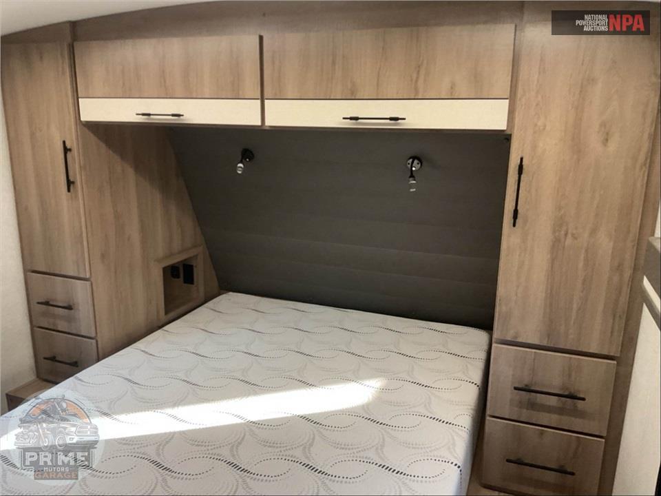 2024 Grand Design Recreational Vehicles M-2670MK - IMAGINE SERIES — фото 12