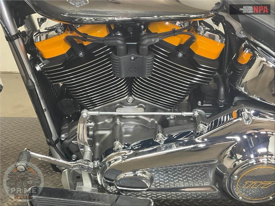 2025 Harley-Davidson FLSTFI SOFTAIL FAT BOY GRAY GHOST — фото 7