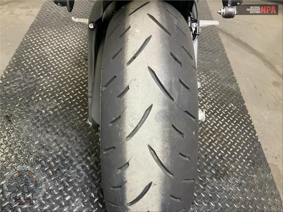 2025 Kawasaki ZX636KSFAL NINJA ZX-6R — фото 36