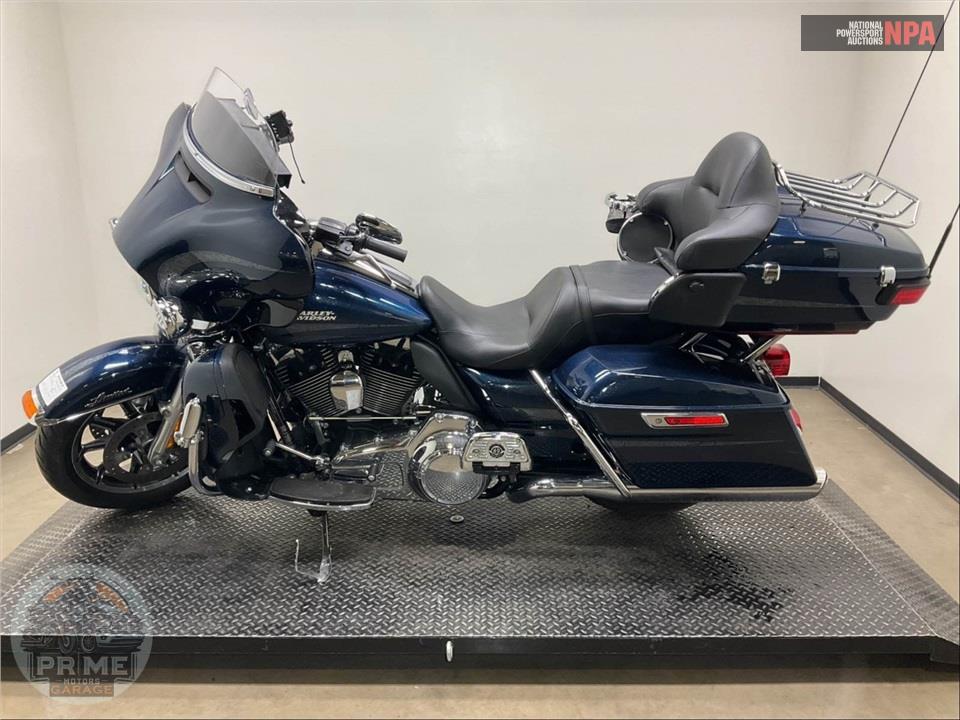 2016 Harley-Davidson FLHTKL ULTRA LIMITED LOW — фото 3