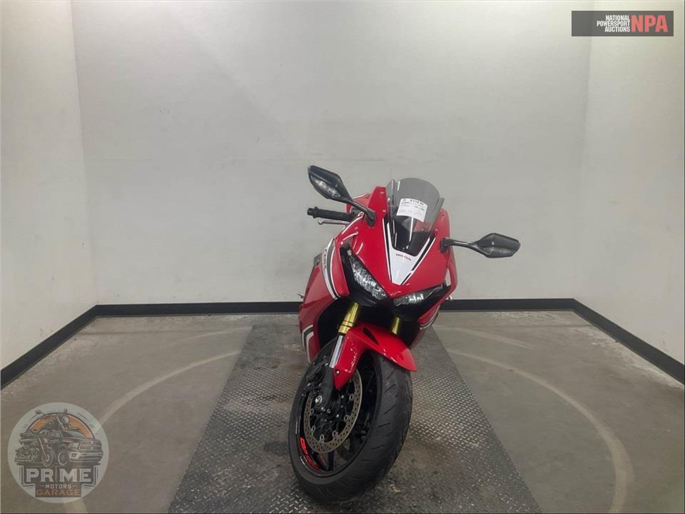 2021 Honda CBR1000RA (ABS) — фото 2