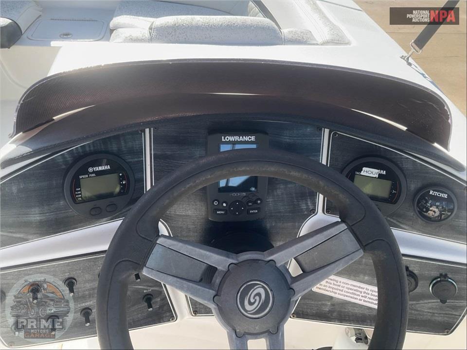2018 Hurricane Boat SS 192 SUNDECK SPORT SERIES L=19/E=1-150HP YAMAHA OB — фото 5