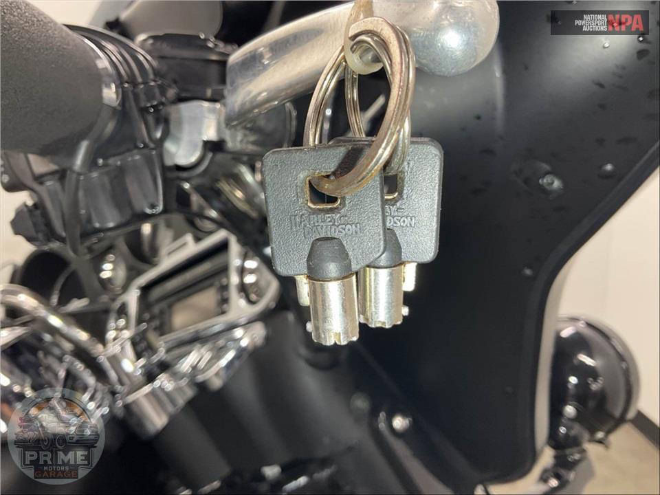 2012 Harley-Davidson FLHX STREET GLIDE — фото 12