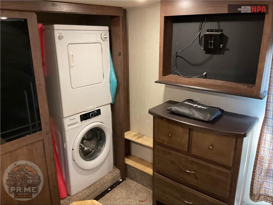 2018 Sandpiper By Forest River M-383RBLOK - FIFTH WHEEL SERIES — фото 12