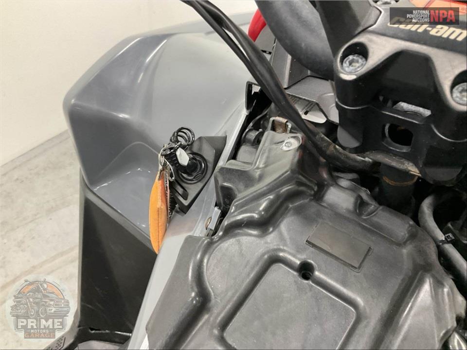 2025 Can-Am OUTLANDER X MR 1000R — фото 7