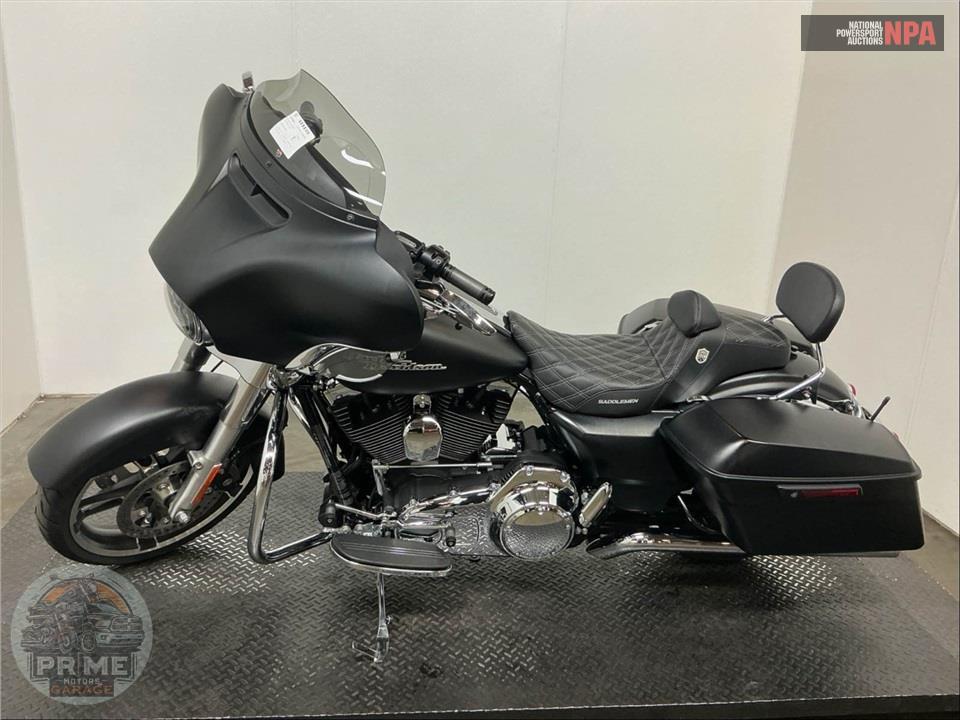 2014 Harley-Davidson FLHX STREET GLIDE — фото 3