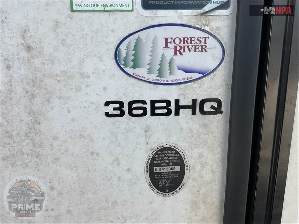 2020 Sabre By Forest River M-36BHQ - FIFTH WHEEL SERIES — фото 5