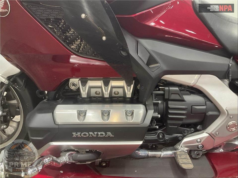 2018 Honda GL1800D GOLDWING TOUR DCT (RED) — фото 7