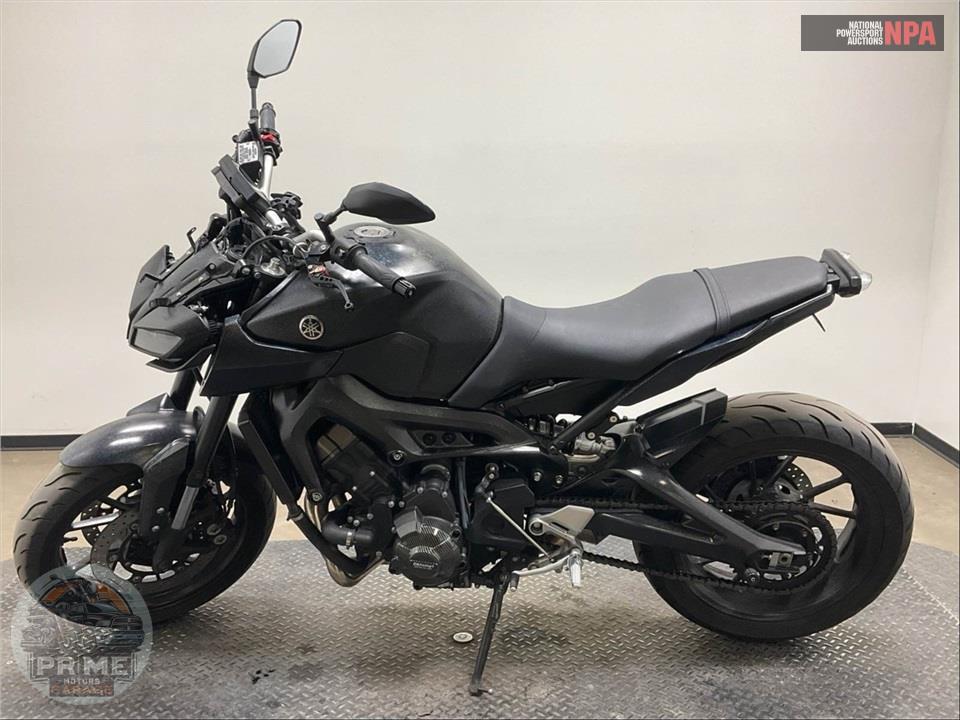 2016 Yamaha FZ-09 — фото 3
