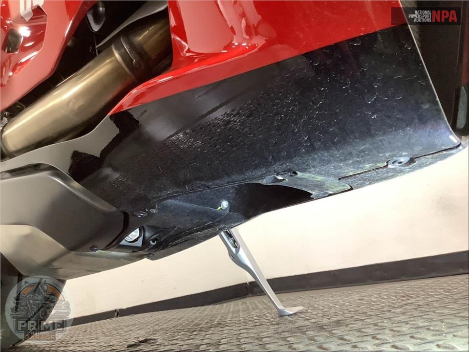2023 Ducati PANIGALE V2 BAYLISS 1ST CHAMPIONSHIP 20TH ANNIVERSARY — фото 16
