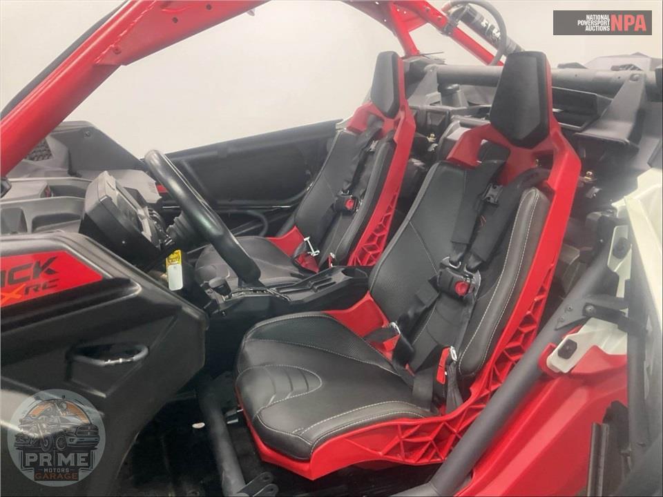 2024 Can-Am MAVERICK X3 X RC  TURBO RR 72 — фото 13
